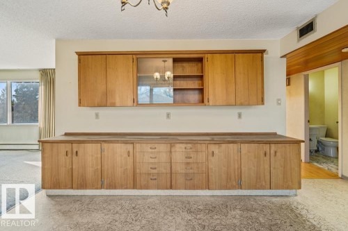 11109 70 Street, Edmonton, AB - Indoor