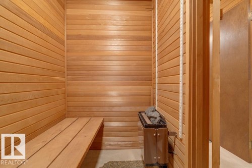 11109 70 Street, Edmonton, AB - Indoor Photo Showing Other Room