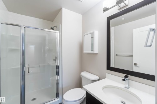 410 560 Griesbach Parade Parade, Edmonton, AB - Indoor Photo Showing Bathroom
