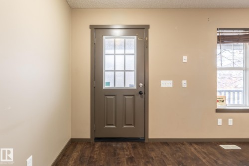 123 63 Street, Edmonton, AB - Indoor Photo Showing Other Room