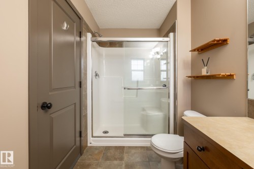 123 63 Street, Edmonton, AB - Indoor Photo Showing Bathroom