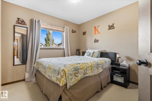 123 63 Street, Edmonton, AB - Indoor Photo Showing Bedroom