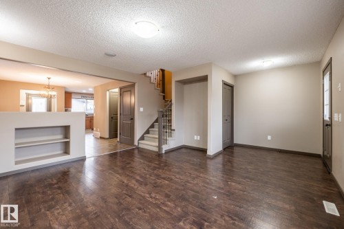 123 63 Street, Edmonton, AB - Indoor
