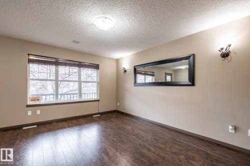 123 63 Street, Edmonton, AB - Indoor Photo Showing Other Room
