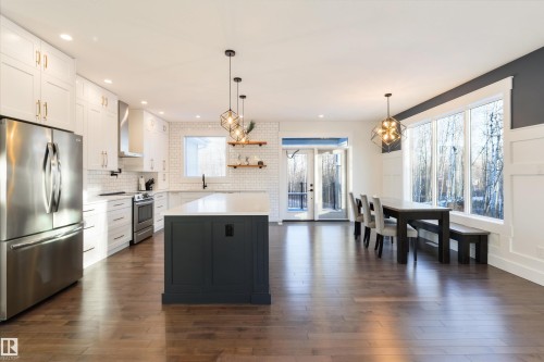 14 2406 Twp Road 540, Rural Lac Ste. Anne County, AB - Indoor Photo Showing Kitchen With Upgraded Kitchen