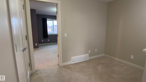 424 Chappelle Drive, Edmonton, AB - Indoor Photo Showing Other Room