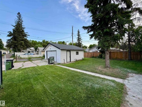 16415 106 Avenue, Edmonton, AB - Outdoor