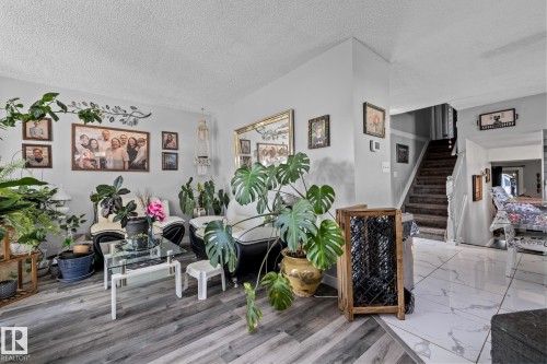 329 River Point, Edmonton, AB - Indoor