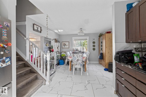 329 River Point, Edmonton, AB - Indoor