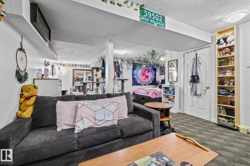 329 River Point, Edmonton, AB - Indoor Photo Showing Living Room