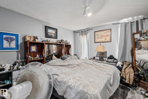 329 River Point, Edmonton, AB - Indoor Photo Showing Bedroom