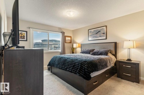 12737 205 Street, Edmonton, AB - Indoor Photo Showing Bedroom