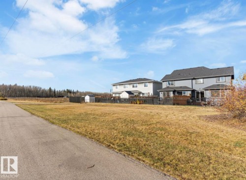 12737 205 Street, Edmonton, AB - Outdoor