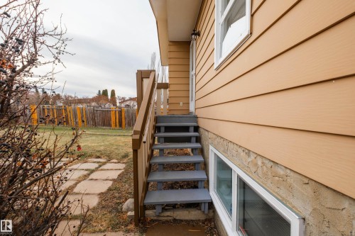 1303 35 Street, Edmonton, AB - Outdoor