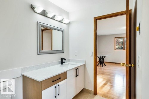 706 Burley Drive, Edmonton, AB - Indoor