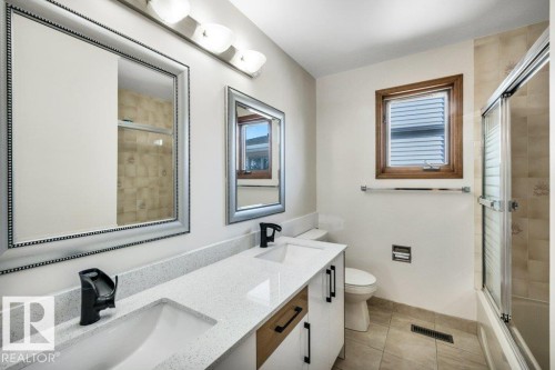 706 Burley Drive, Edmonton, AB - Indoor Photo Showing Bathroom