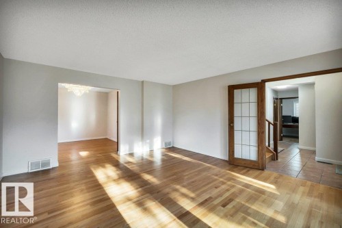 706 Burley Drive, Edmonton, AB - Indoor Photo Showing Other Room