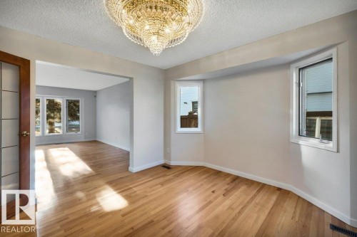 706 Burley Drive, Edmonton, AB - Indoor Photo Showing Other Room