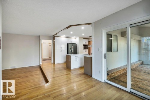 706 Burley Drive, Edmonton, AB - Indoor