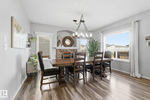 9543 221 Street, Edmonton, AB - Indoor Photo Showing Dining Room