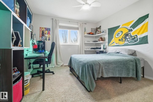 9543 221 Street, Edmonton, AB - Indoor Photo Showing Bedroom