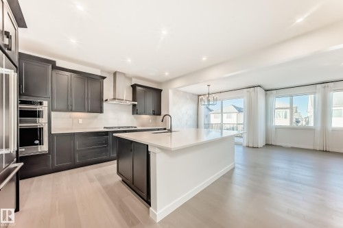 4454 Kinsella Green, Edmonton, AB - Indoor Photo Showing Kitchen With Upgraded Kitchen