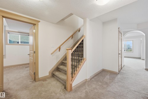 1610 Haswell Court, Edmonton, AB - Indoor Photo Showing Other Room