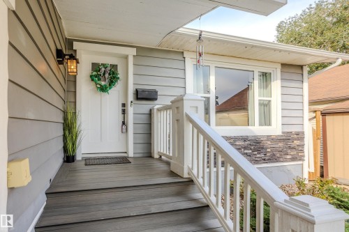 10114 102 Avenue, Morinville, AB - Outdoor With Exterior