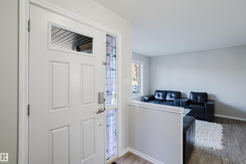 9019 219 Street, Edmonton, AB - Indoor Photo Showing Other Room