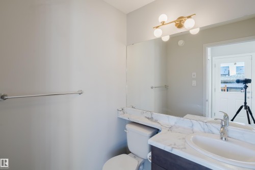 9019 219 Street, Edmonton, AB - Indoor Photo Showing Bathroom