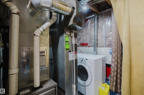 9019 219 Street, Edmonton, AB - Indoor Photo Showing Laundry Room