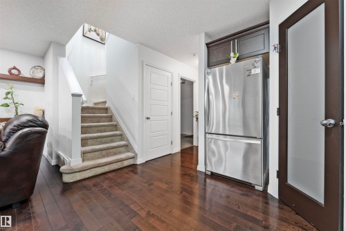 4449 6A Street, Edmonton, AB - Indoor Photo Showing Other Room