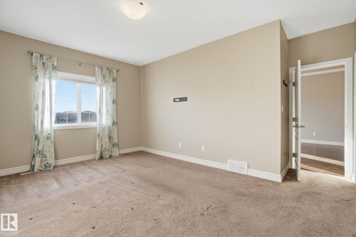 59 Selkirk Place, Leduc, AB - Indoor Photo Showing Other Room