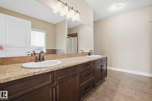 59 Selkirk Place, Leduc, AB - Indoor Photo Showing Bathroom