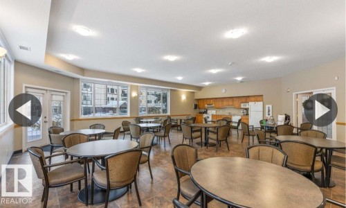 112 237 Youville Drive E, Edmonton, AB - Indoor Photo Showing Dining Room