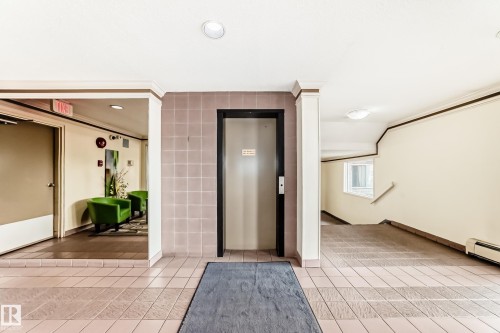 306 4404 122 Street, Edmonton, AB - Indoor Photo Showing Other Room