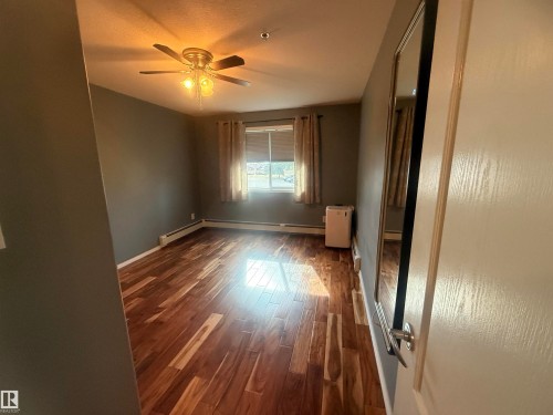 230 592 Hooke Road, Edmonton, AB - Indoor Photo Showing Other Room