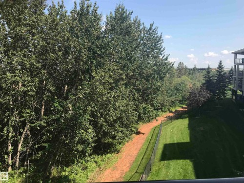 230 592 Hooke Road, Edmonton, AB - Outdoor