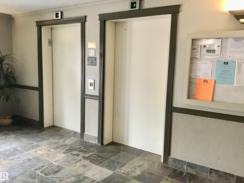 230 592 Hooke Road, Edmonton, AB - Indoor Photo Showing Other Room