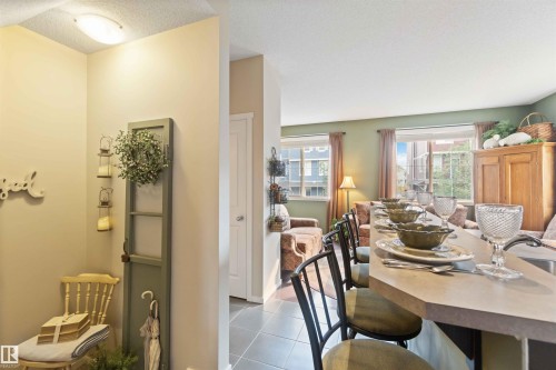 154 603 Watt Boulevard Sw, Edmonton, AB - Indoor Photo Showing Other Room