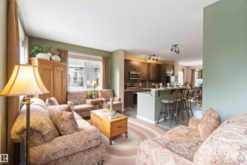 154 603 Watt Boulevard Sw, Edmonton, AB - Indoor Photo Showing Living Room