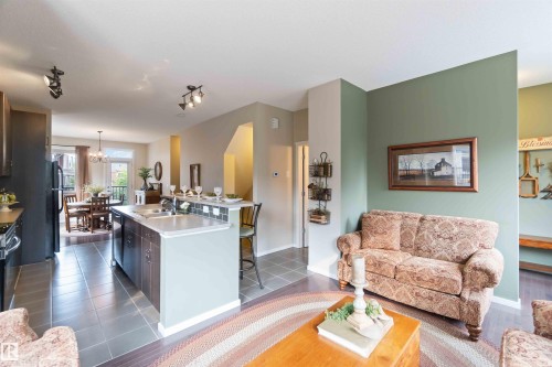 154 603 Watt Boulevard Sw, Edmonton, AB - Indoor Photo Showing Living Room