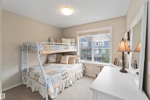 154 603 Watt Boulevard Sw, Edmonton, AB - Indoor Photo Showing Bedroom