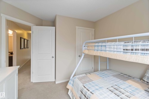 154 603 Watt Boulevard Sw, Edmonton, AB - Indoor Photo Showing Bedroom
