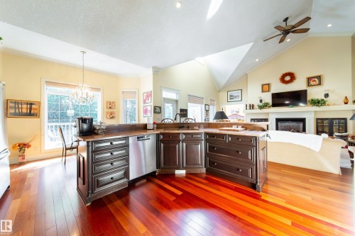 2A Silver Beach Road, Rural Wetaskiwin County, AB - Indoor Photo Showing Kitchen