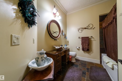 2A Silver Beach Road, Rural Wetaskiwin County, AB - Indoor Photo Showing Bathroom
