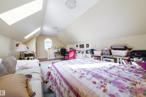 2A Silver Beach Road, Rural Wetaskiwin County, AB - Indoor Photo Showing Bedroom