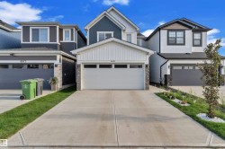 6919 54 Avenue  Beaumont, AB T4X 2Z7