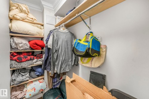 5924 152A Avenue, Edmonton, AB - Indoor Photo Showing Other Room