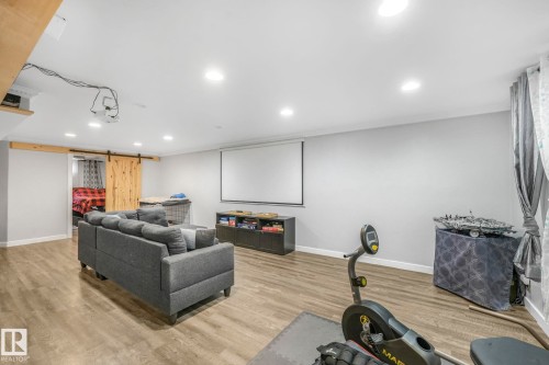 5924 152A Avenue, Edmonton, AB - Indoor